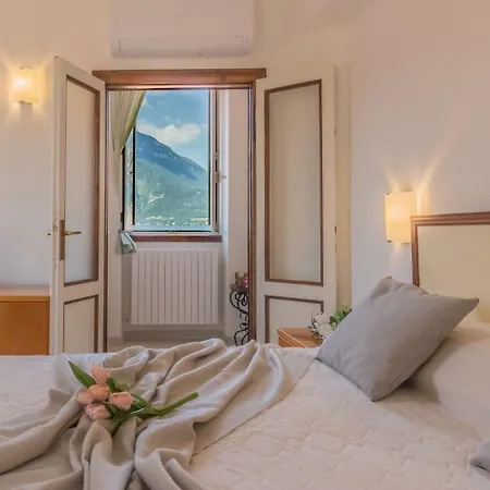 Apartment Casa Greppi Varenna