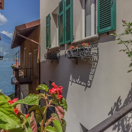 Casa Greppi * Βαρένα