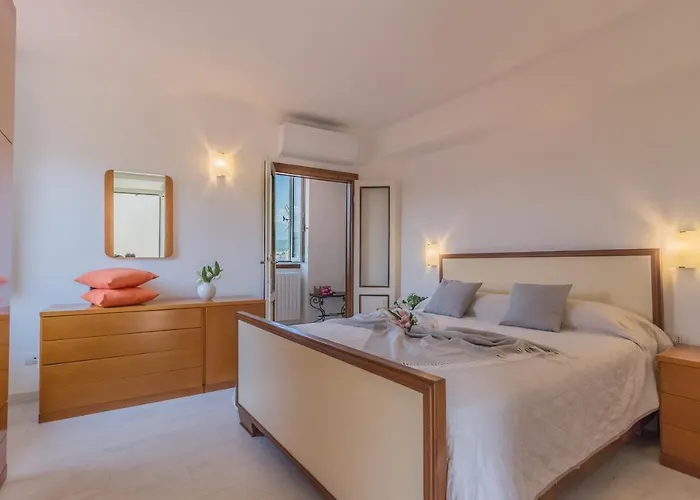 Casa Greppi *
